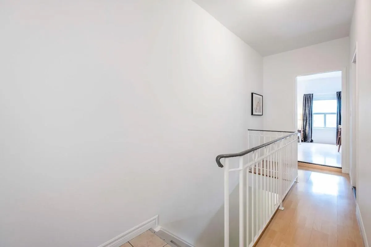 Modern Ossington 1 Bedroom Apartment Toronto 0*,